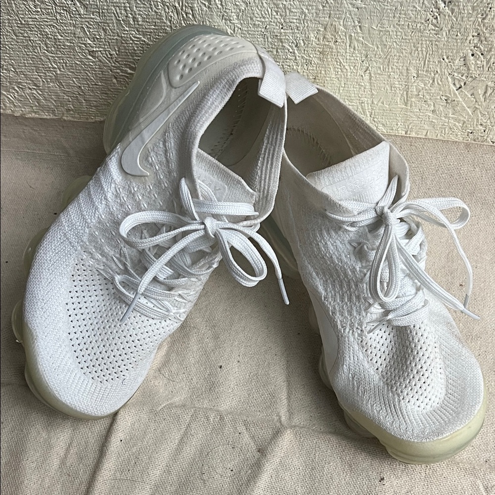 Nike Women's White Flyknit Lace-Up Athletic Sneakers